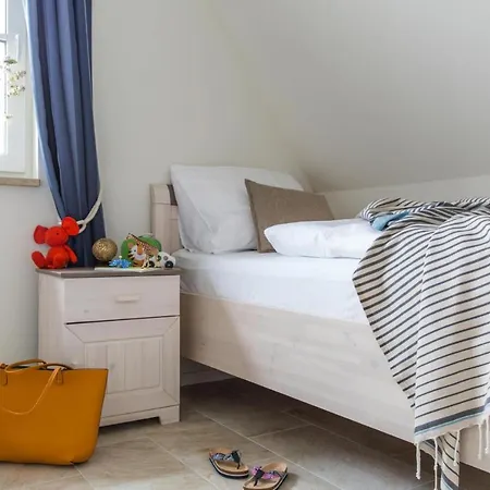 Luxushaus Am Bodden Mit Sauna * Fuhlendorf (Mecklenburg-Vorpommern)