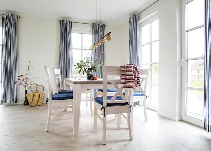 Luxushaus Am Bodden Mit Sauna * Fuhlendorf (Mecklenburg-Vorpommern)